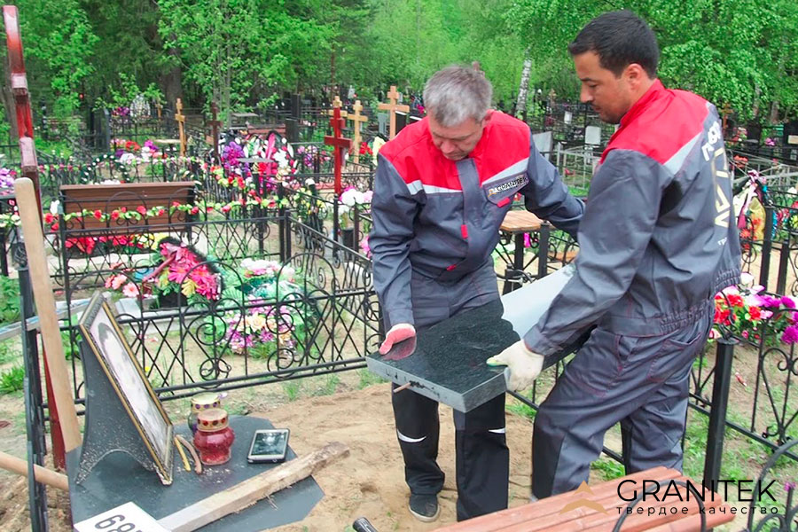 Установка памятника на могилу в Минске